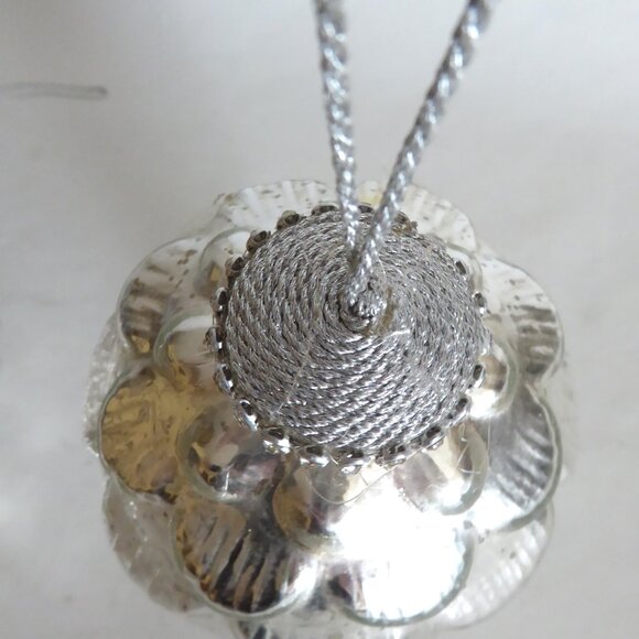 NEW 6.5” CHRISTMAS GERMAN KUGEL STYLE SILVER PINECONE GLASS ORNAMENT SET - Picture 3 of 6